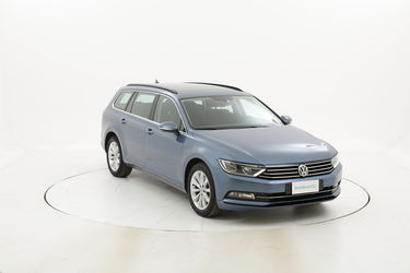 Volkswagen Passat Variant Business DSG usata del 2017 con 120.375 km