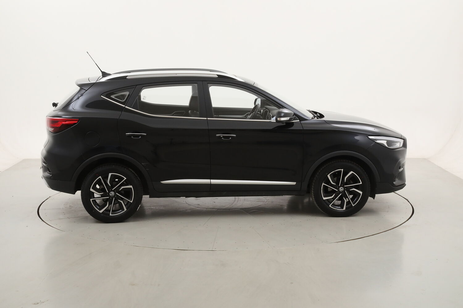 MG ZS Luxury usata del 2022 con 70.386 km