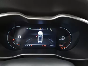 MG ZS Luxury 1.0 Benzina 111CV Manuale Interni