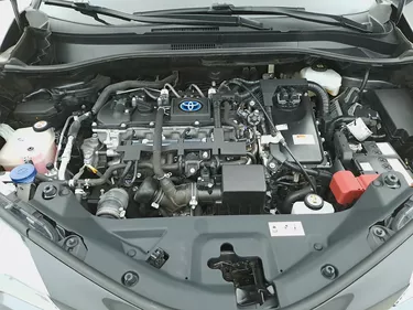 Toyota C-HR Hybrid Business 1.8 Full Hybrid 122CV Automatico Vano motore