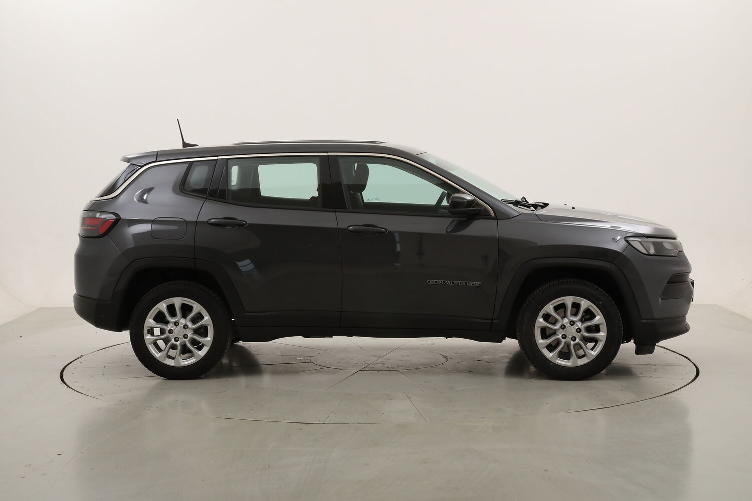 Jeep Compass MHEV Longitude usata del 2022 con 54.596 km
