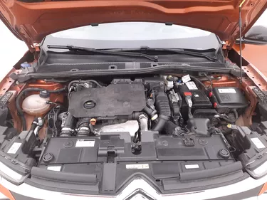 Citroen C4 Shine EAT8 1.5 Diesel 131CV Automatico Vano motore