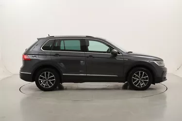 Volkswagen Tiguan Life DSG 1.5 Benzina 150CV Automatico Volkswagen Tiguan Life DSG 1.5 Benzina 150CV Automatico