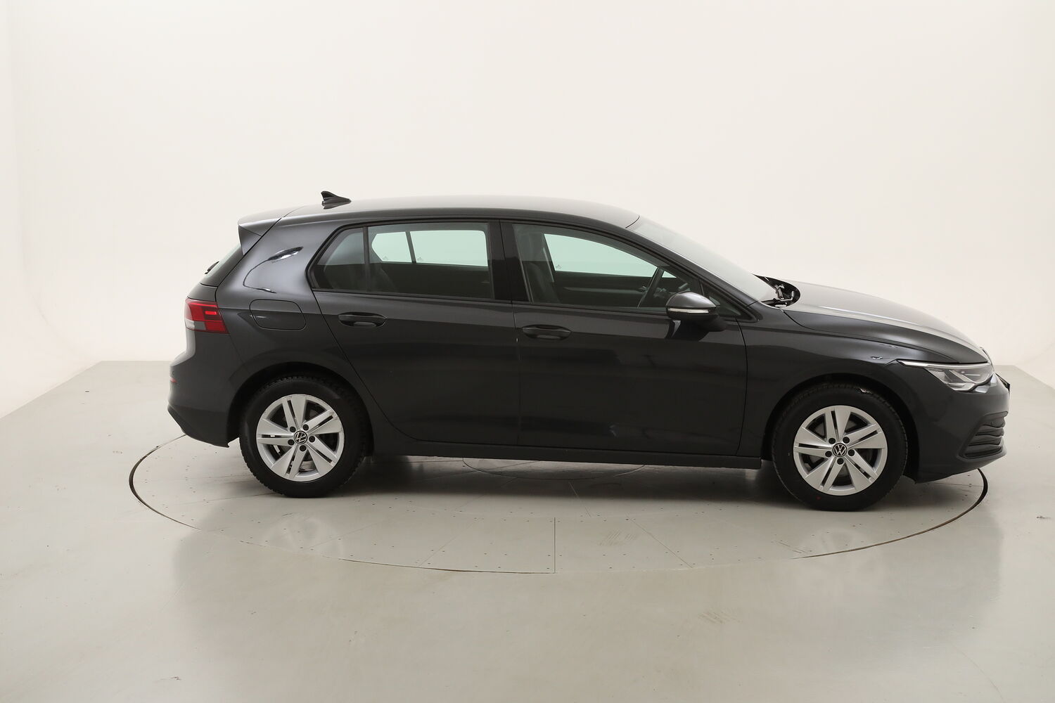 Volkswagen Golf Life DSG usata del 2022 con 76.708 km