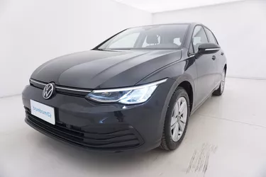 Volkswagen Golf Life DSG 2.0 Diesel 150CV Automatico Visione frontale