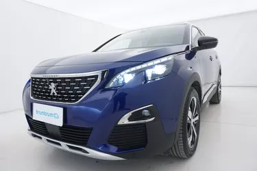 Peugeot 3008 GT Line 1.5 Diesel 131CV Manuale Visione frontale