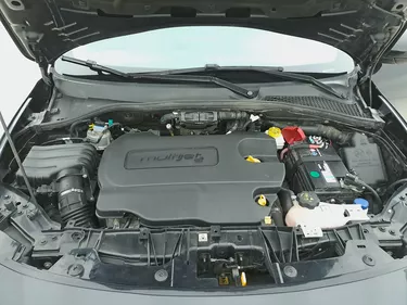 Fiat Tipo SW Business DCT 1.6 Diesel 120CV Automatico Vano motore