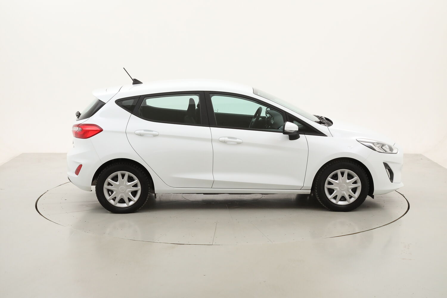 Ford Fiesta Connect usata del 2020 con 52.537 km