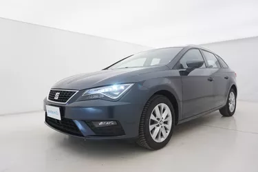Seat Leon ST Style 1.6 Diesel 115CV Manuale Visione frontale