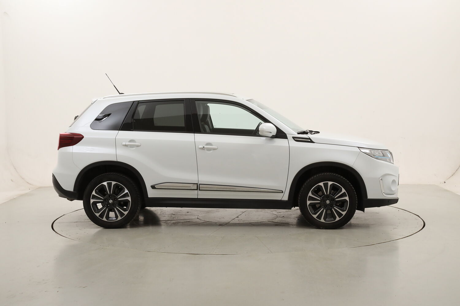 Suzuki Vitara Hybrid Starview A/T 4WD AllGrip usata del 2022 con 93.692 km