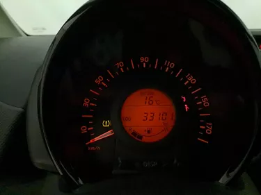 Citroen C1 Feel 1.0 Benzina 72CV Manuale Interni