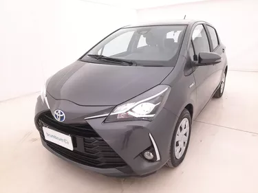 Toyota Yaris Hybrid Business 1.5 Full Hybrid 101CV Automatico Visione frontale