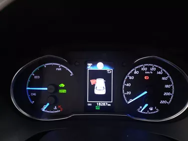 Toyota Yaris Hybrid Business 1.5 Full Hybrid 101CV Automatico Interni