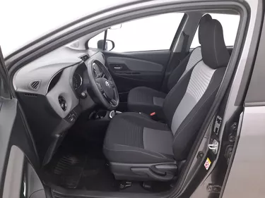 Toyota Yaris Hybrid Business 1.5 Full Hybrid 101CV Automatico Sedili