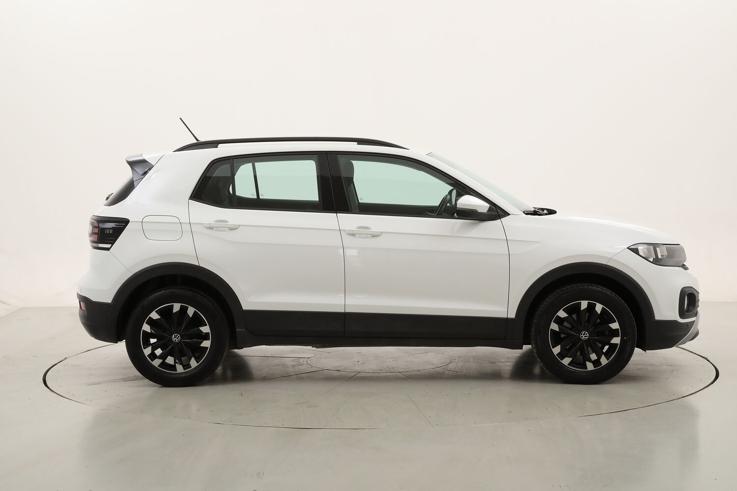 Volkswagen T-Cross Style usata del 2023 con 94.815 km