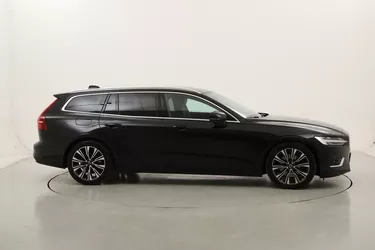 Volvo V60 Plus Bright 2.0 Mild Hybrid 197CV Automatico Volvo V60 Plus Bright 2.0 Mild Hybrid 197CV Automatico