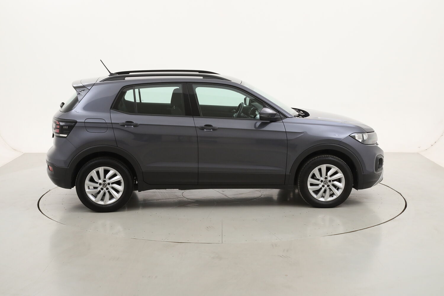 Volkswagen T-Cross Life usata del 2023 con 58.092 km