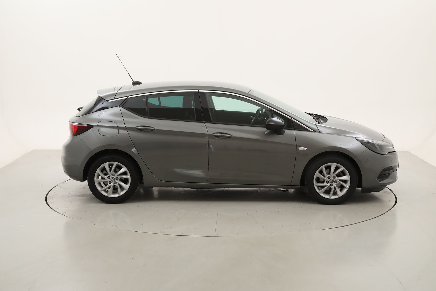 Opel Astra Business Elegance AT9 usata del 2021 con 67.353 km