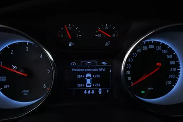 Opel Astra Business Elegance AT9 1.5 Diesel 122CV Automatico Interni