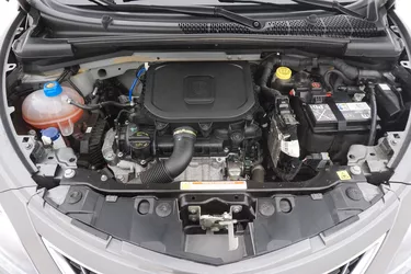 Lancia Ypsilon Hybrid Platino 1.0 Mild Hybrid 70CV Manuale Vano motore