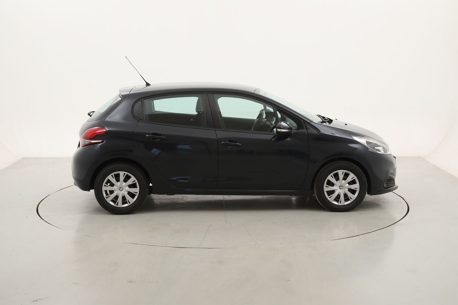 Peugeot 208 Active usata del 2017 con 79.210 km