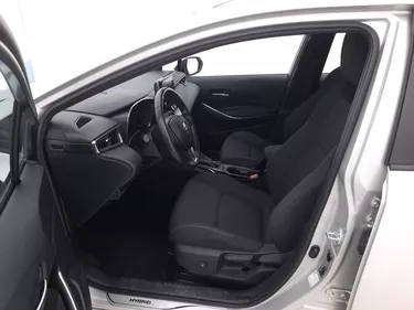 Toyota Corolla TS Hybrid Business 1.8 Full Hybrid 122CV Automatico Sedili