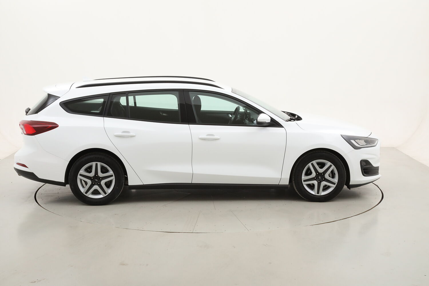 Ford Focus SW Hybrid Business usata del 2022 con 70.576 km