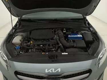 Kia XCeed Hybrid Business DCT 1.5 Mild Hybrid 160CV Automatico Vano motore