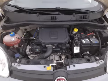 Fiat Panda Hybrid Easy 1.0 Mild Hybrid 69CV Manuale Vano motore