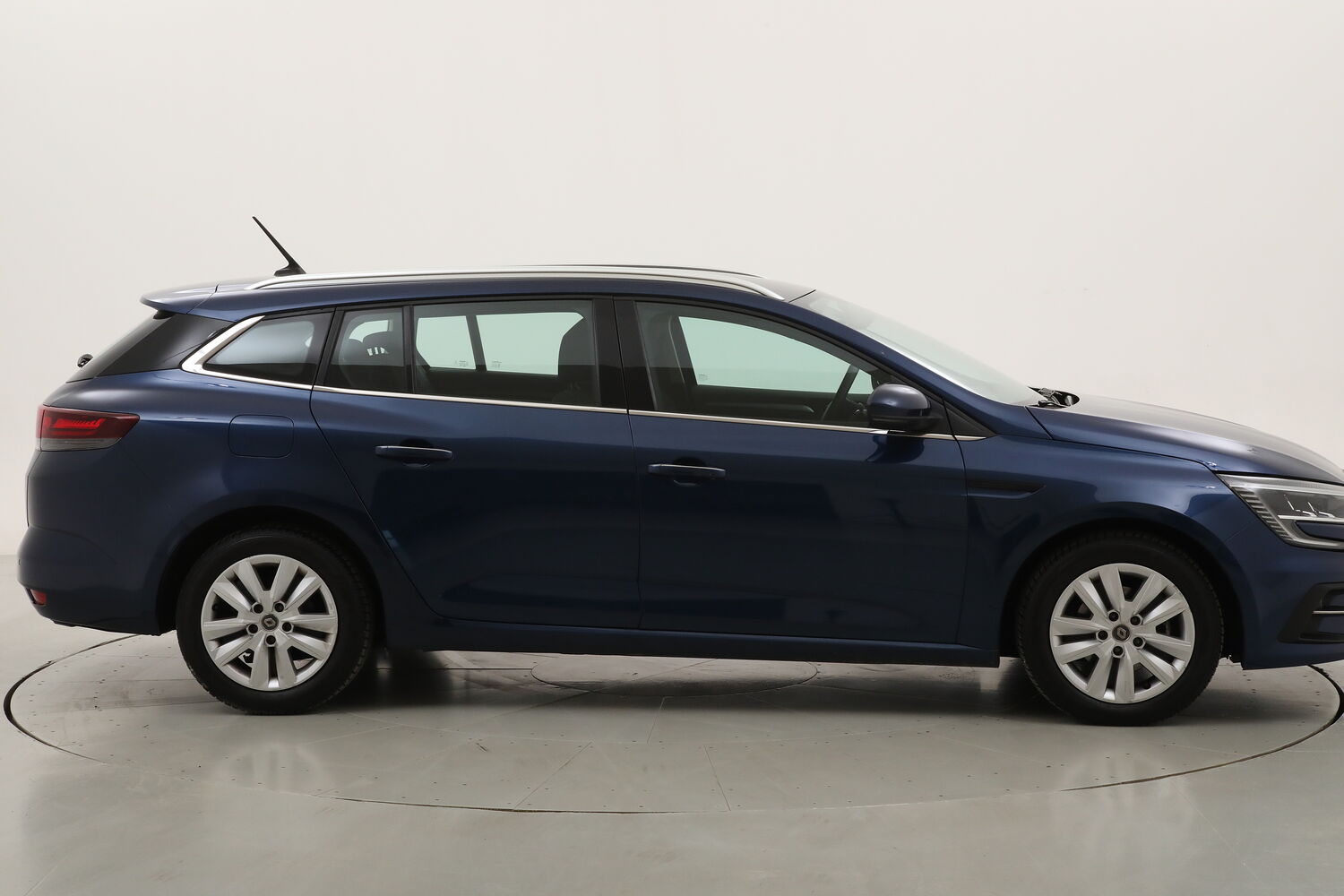 Renault Megane Sporter Business EDC usata del 2021 con 55.036 km