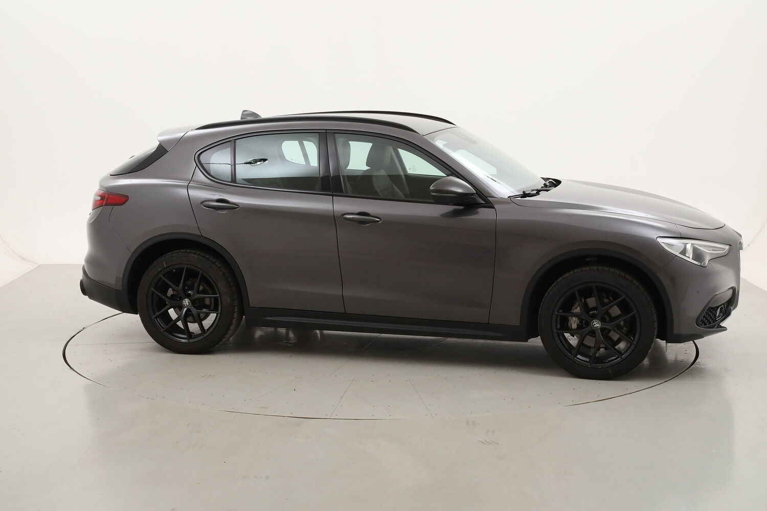 Alfa Romeo Stelvio B-Tech AT8 Q4 usata del 2019 con 110.458 km