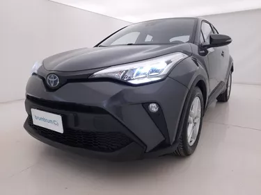 Toyota C-HR Hybrid Active 1.8 Full Hybrid 122CV Automatico Visione frontale
