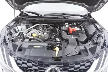 Nissan Qashqai Business Xtronic 1.3 Mild Hybrid 158CV Automatico Vano motore