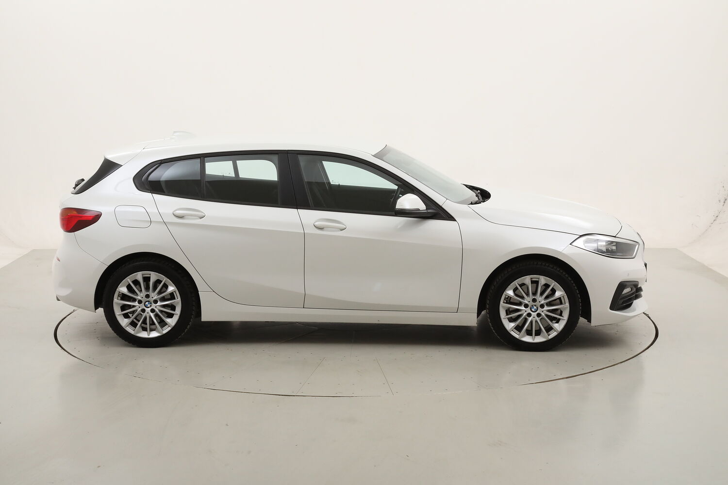 BMW Serie 1 120d Business Advantage Auto usata del 2022 con 75.311 km