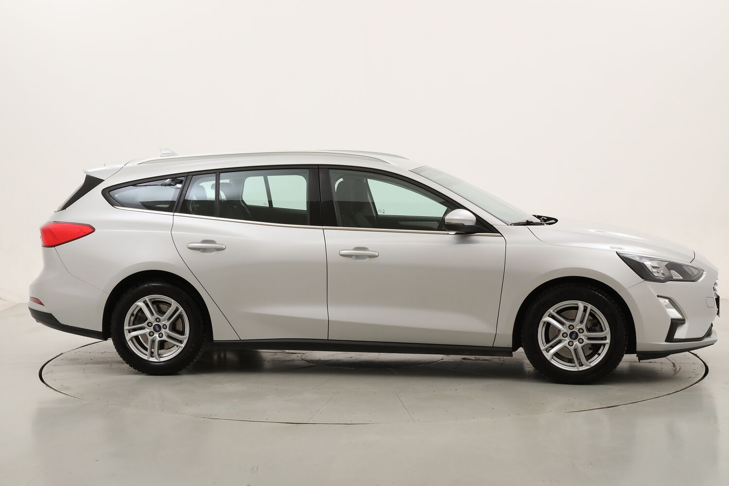 Ford Focus SW Business usata del 2022 con 112.105 km