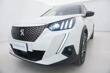 Peugeot 2008 GT Elettrico 136CV Automatico Visione frontale