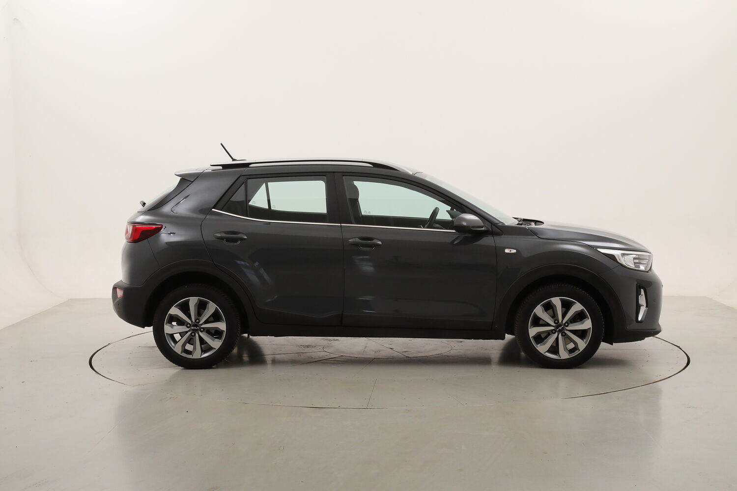 Kia Stonic MHEV Style usata del 2022 con 45.489 km