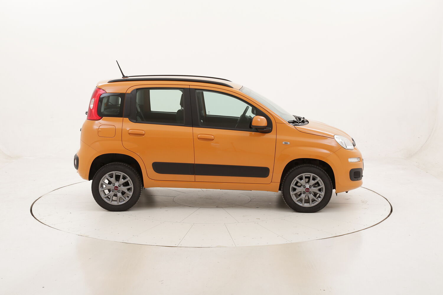 Fiat Panda Lounge Natural Power usata del 2020 con 14.091 km