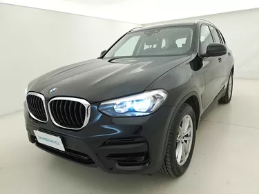BMW X3 18d 48V sDrive Business Advantage 2.0 Mild Hybrid 150CV Automatico Visione frontale