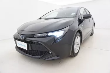 Toyota Corolla Hybrid Business 1.8 Full Hybrid 122CV Automatico Visione frontale