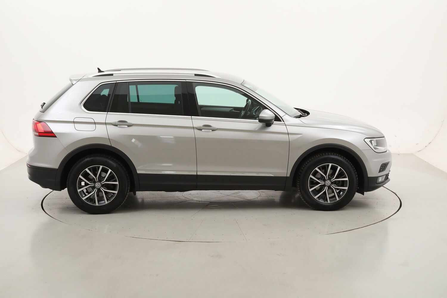 Volkswagen Tiguan Business DSG usata del 2020 con 101.784 km