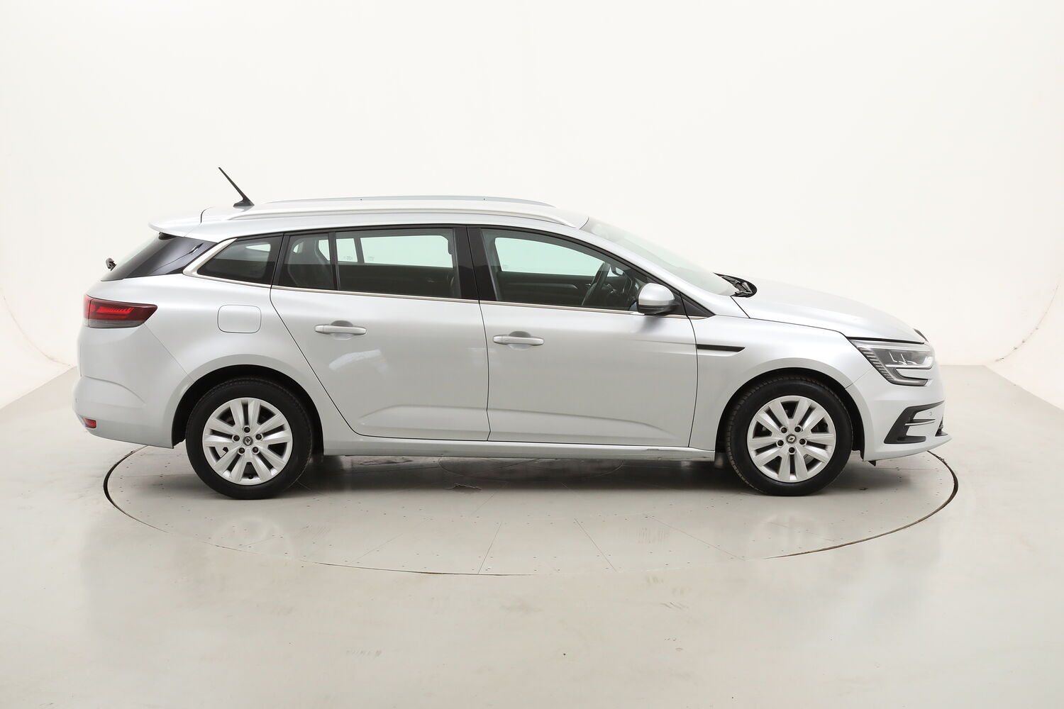 Renault Megane Sporter Business EDC usata del 2021 con 93.251 km