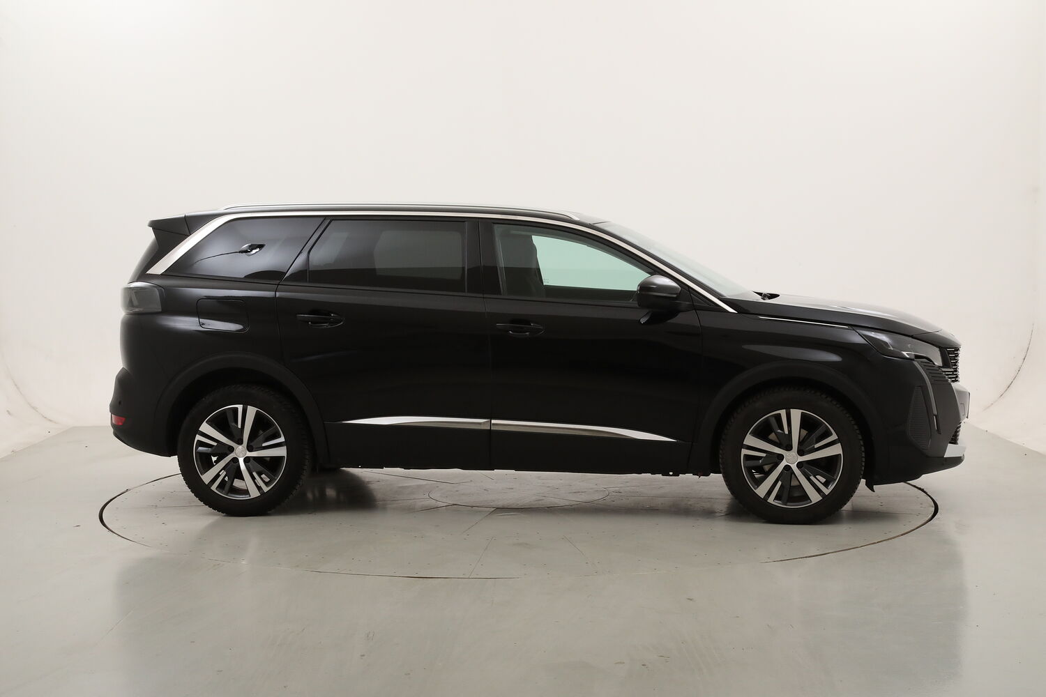 Peugeot 5008 Allure Pack EAT8 - 7 posti usata del 2021 con 116.162 km