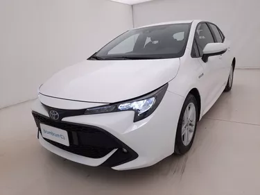 Toyota Corolla Hybrid Active 1.8 Full Hybrid 122CV Automatico Visione frontale