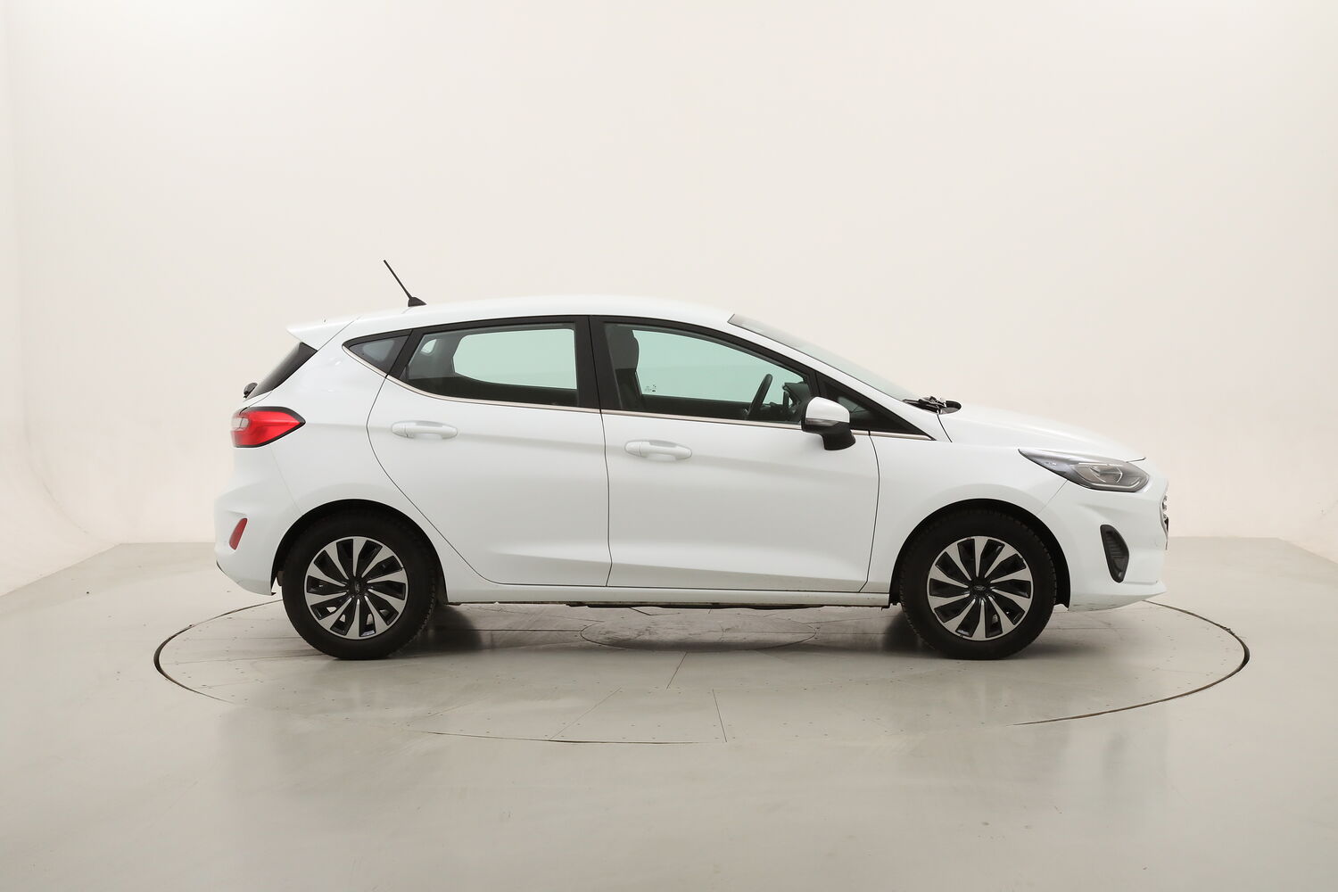 Ford Fiesta Titanium usata del 2023 con 99.073 km