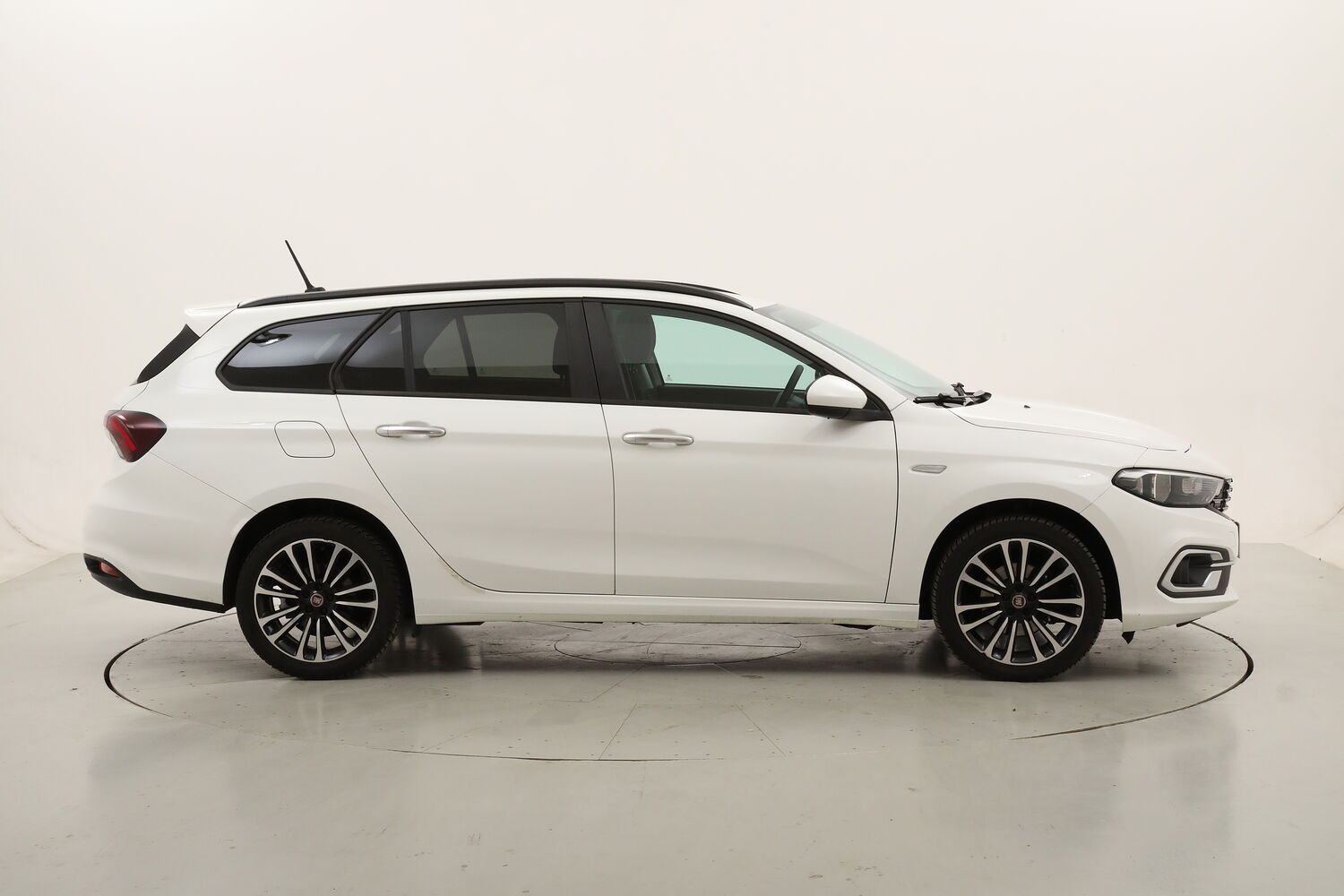 Fiat Tipo SW City Life usata del 2022 con 95.572 km