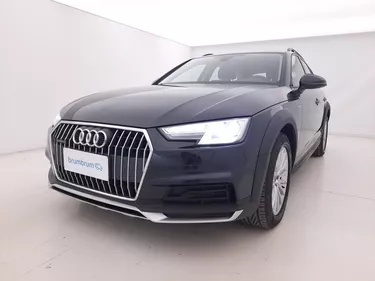 Audi A4 allroad Business Quattro S tronic 2.0 Diesel 163CV Automatico Visione frontale