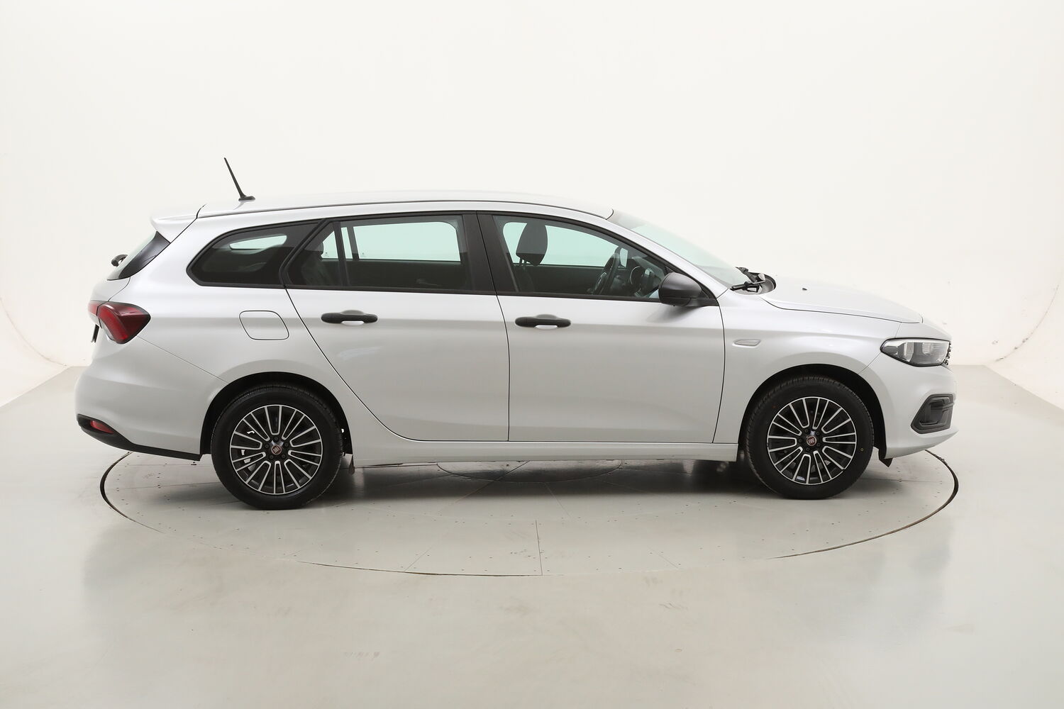 Fiat Tipo SW usata del 2022 con 49.459 km