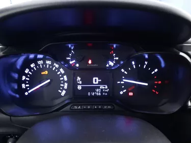 Citroen C3 Shine 1.2 Benzina 83CV Manuale Interni