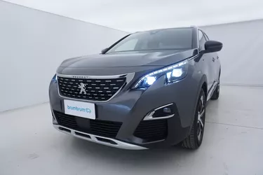 Peugeot 5008 GT Line EAT8 1.5 Diesel 131CV Automatico Visione frontale